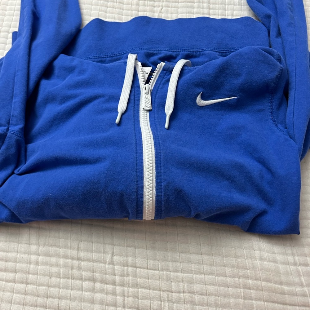 Nike zip up